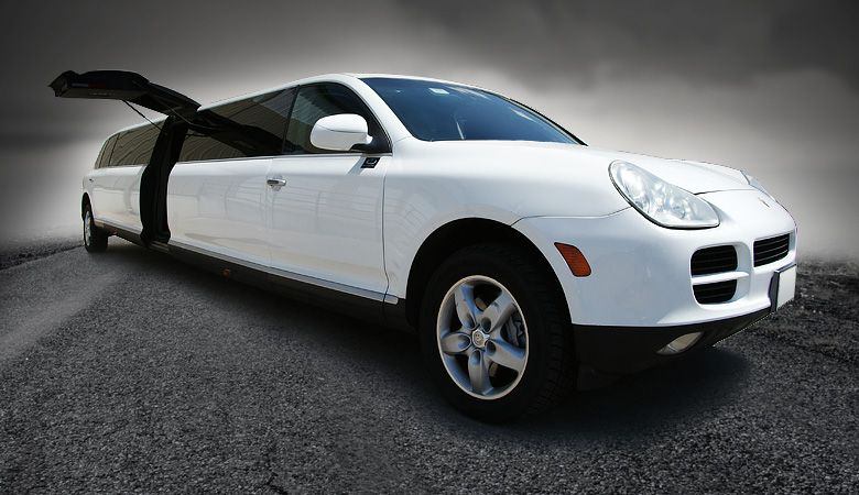 PORSCHE CAYENNE LIMO - Wieczór Panieński