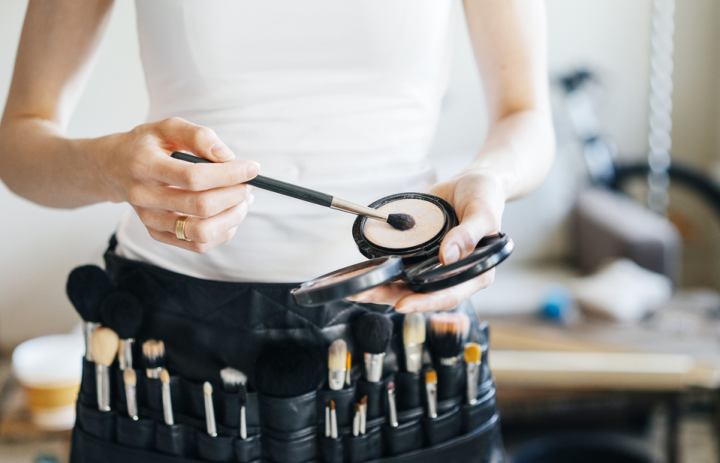 MAKE-UP W WASZYM DOMU - Wieczór Panieński